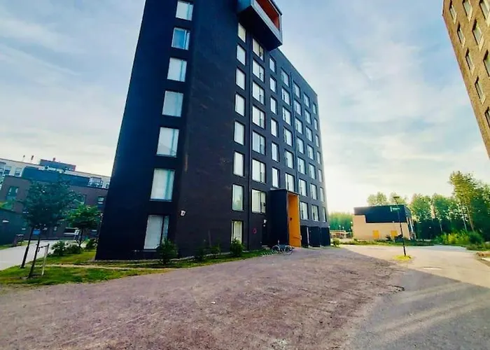 Cozy 6 Mins By Train To Airport 万塔